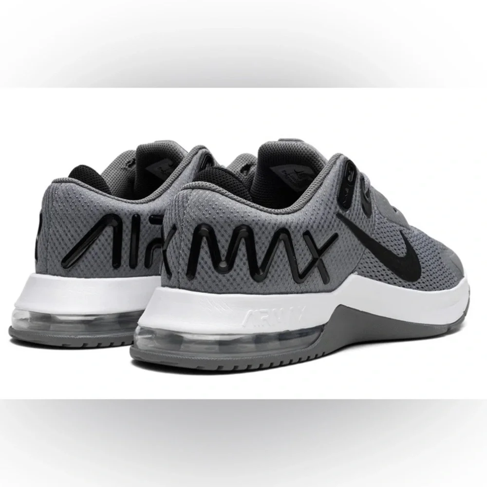NIKE MEN’S AIR MAX ATHLETIC SNEAKERS - Picture 3 of 8
